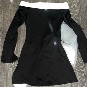 Commense Black and White Off-Shoulder Bodycon Dress